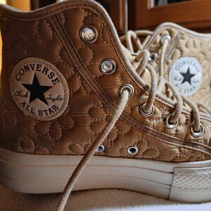 CONVERSE All Star High-Top Platform Quilted Sneakers -EUC